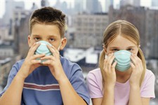 Salute Dei Bambini: Inquinamento E Smog Delle Città, Tosse E Rinite ...